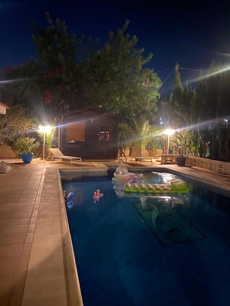 Villa Mis 5 Amores Con Piscina Benidorm Luaran gambar